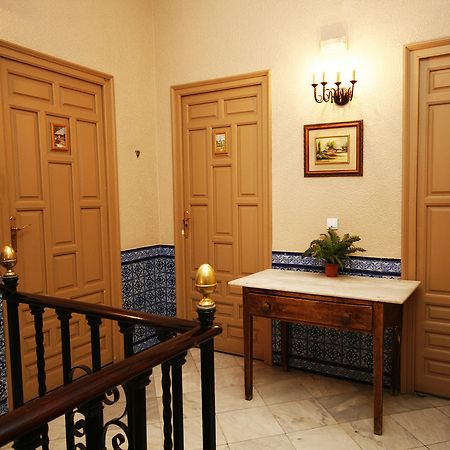 Hostal Van Gogh Sevilla Exteriér fotografie