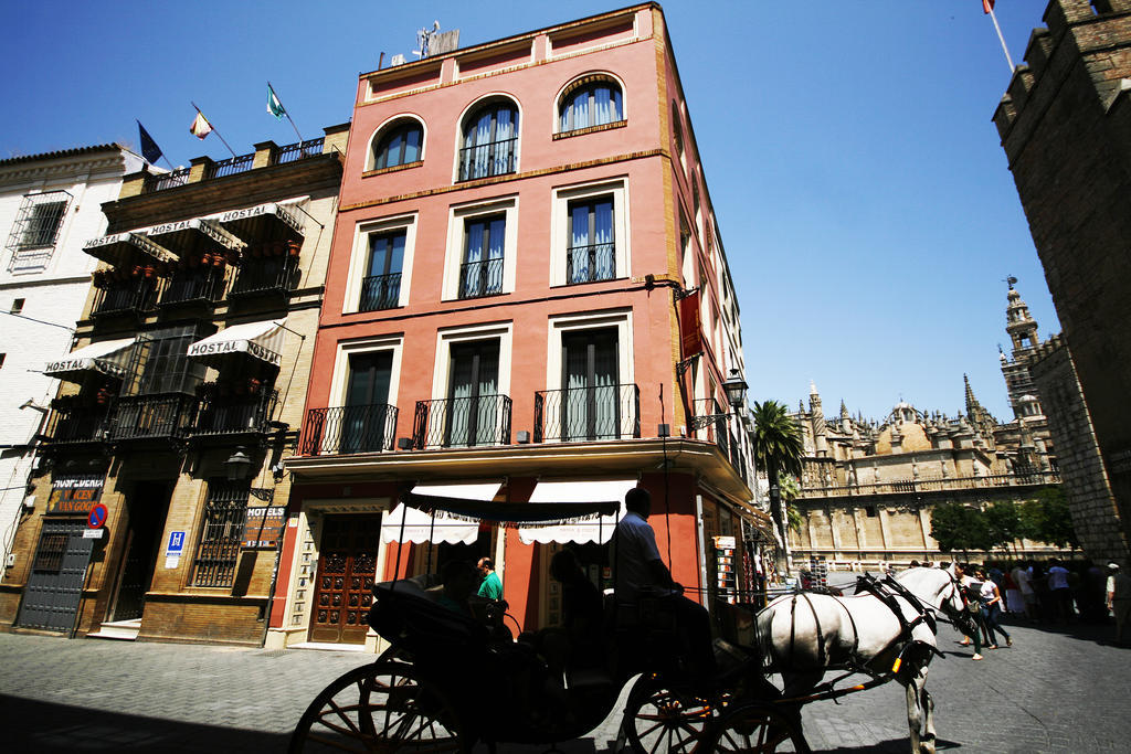 Hostal Van Gogh Sevilla Exteriér fotografie
